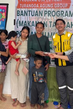 Program Gizi Balita, PT TTA Group Salurkan PMT di Paring Lahung