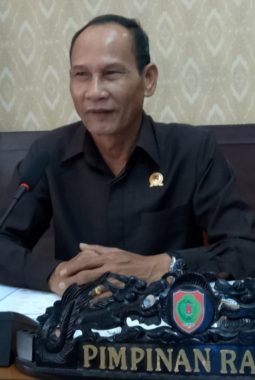 Arton S Dohong: Penguatan Guru Menjadi Kunci Menyiapkan SDM Unggul Kalteng